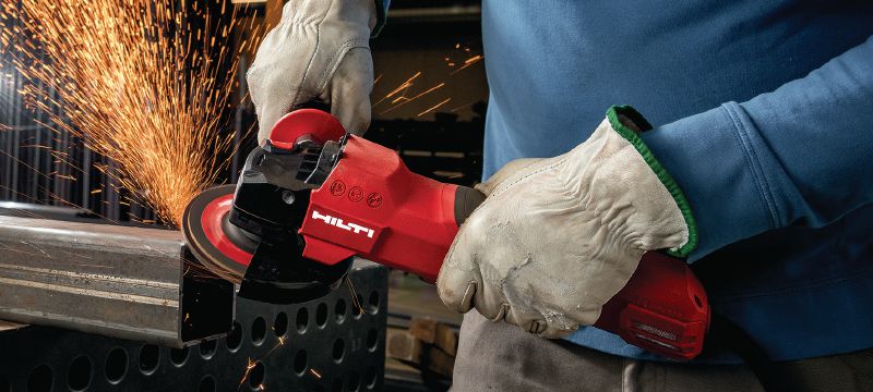 AG 125-20D angle grinder Brushless 2000W angle grinder with dead man’s switch for cutting and grinding in metal, concrete and masonry with discs up to 125mm Applications 1