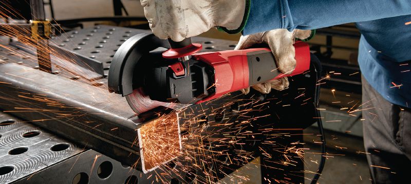 AG 125-20D angle grinder Brushless 2000W angle grinder with dead man’s switch for cutting and grinding in metal, concrete and masonry with discs up to 125mm Applications 1